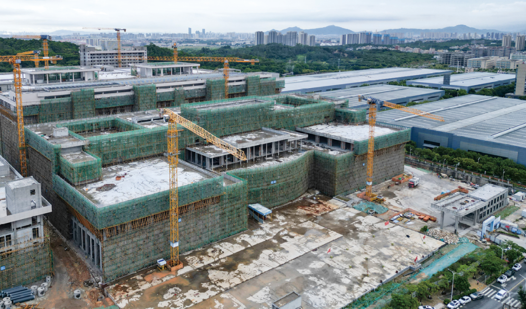 1751942539259035.png 640 (1).png